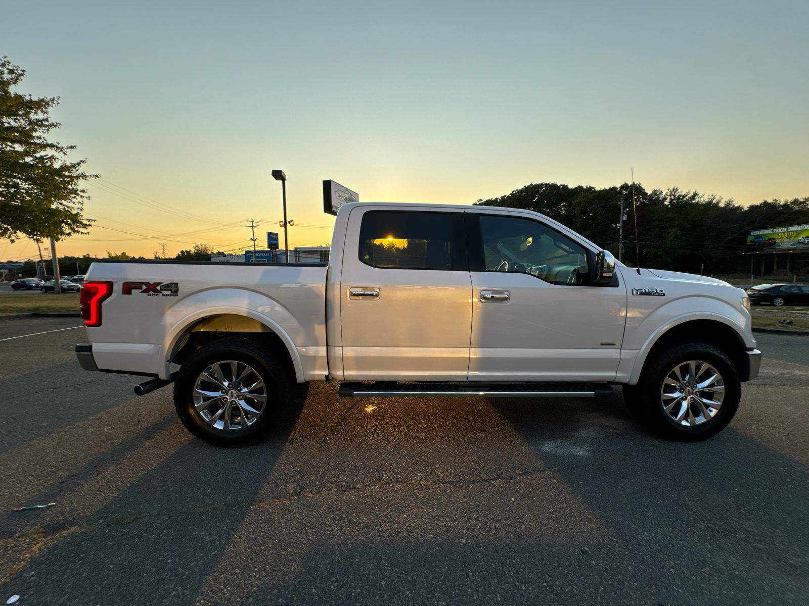 2015 Ford F150 SuperCrew Cab Lariat Pickup 4D 5 1/2 ft 11