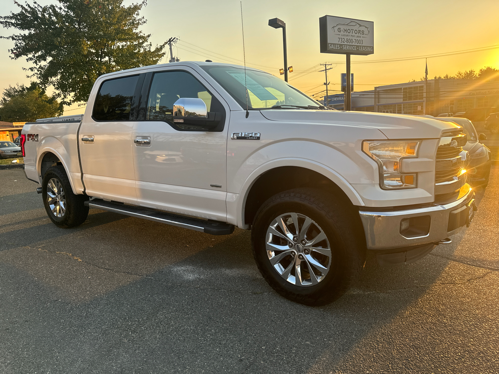 2015 Ford F150 SuperCrew Cab Lariat Pickup 4D 5 1/2 ft 12