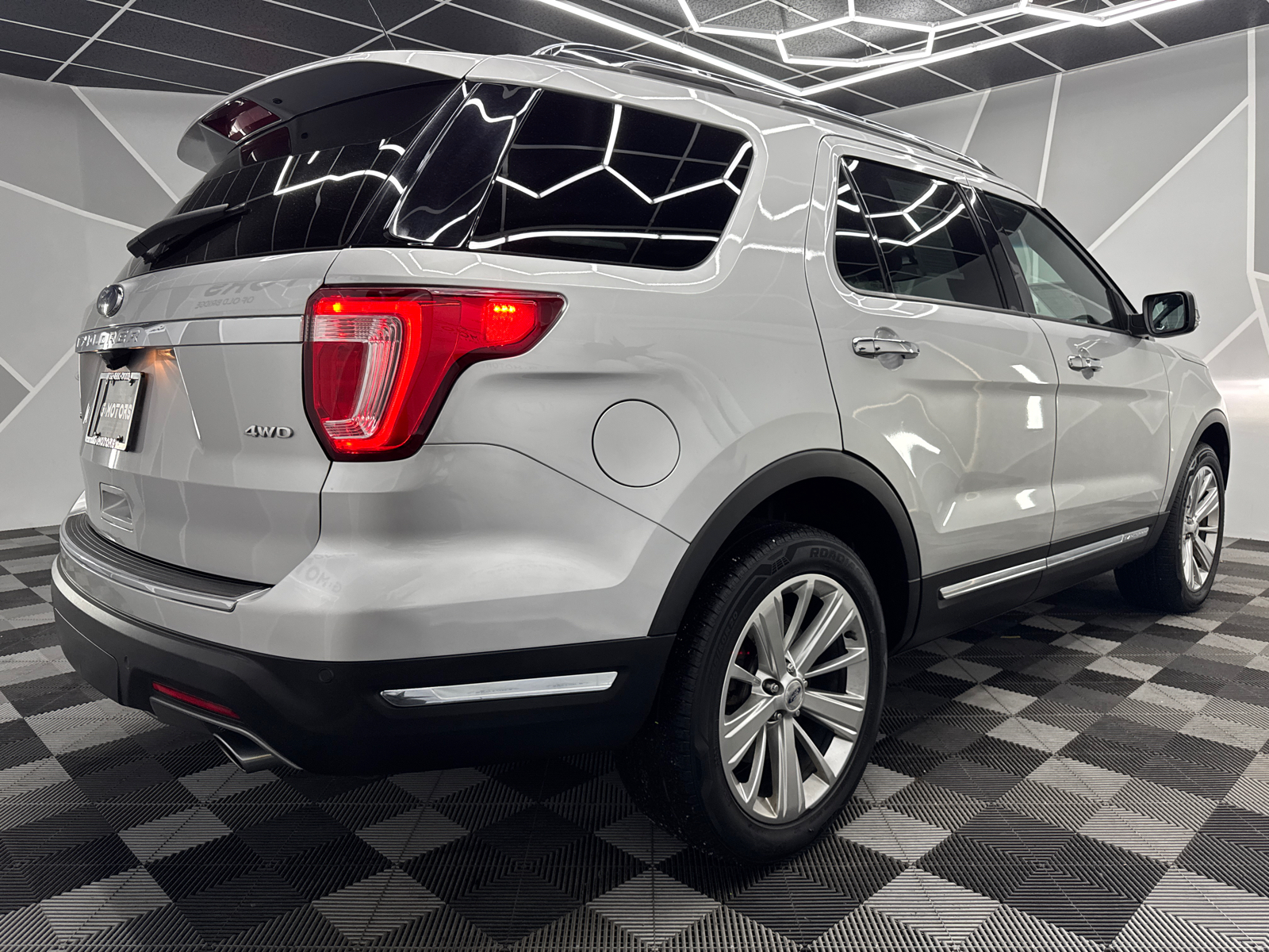 2019 Ford Explorer Limited Sport Utility 4D 10