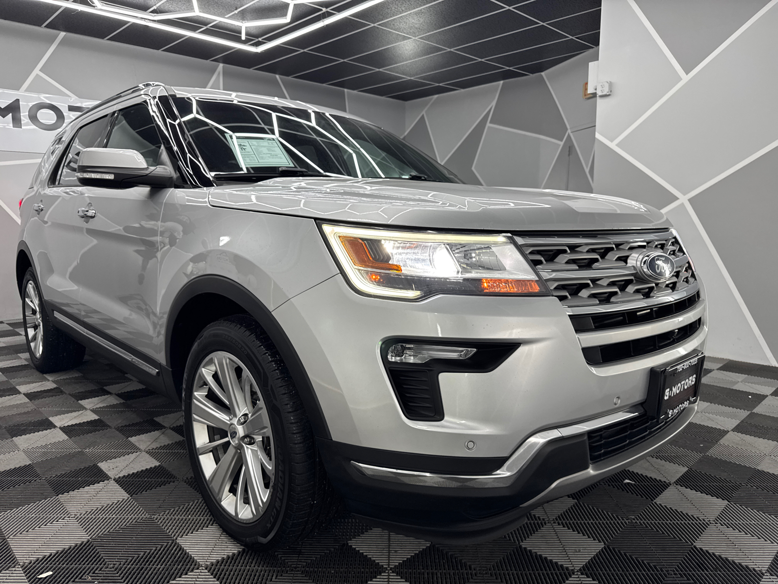 2019 Ford Explorer Limited Sport Utility 4D 13