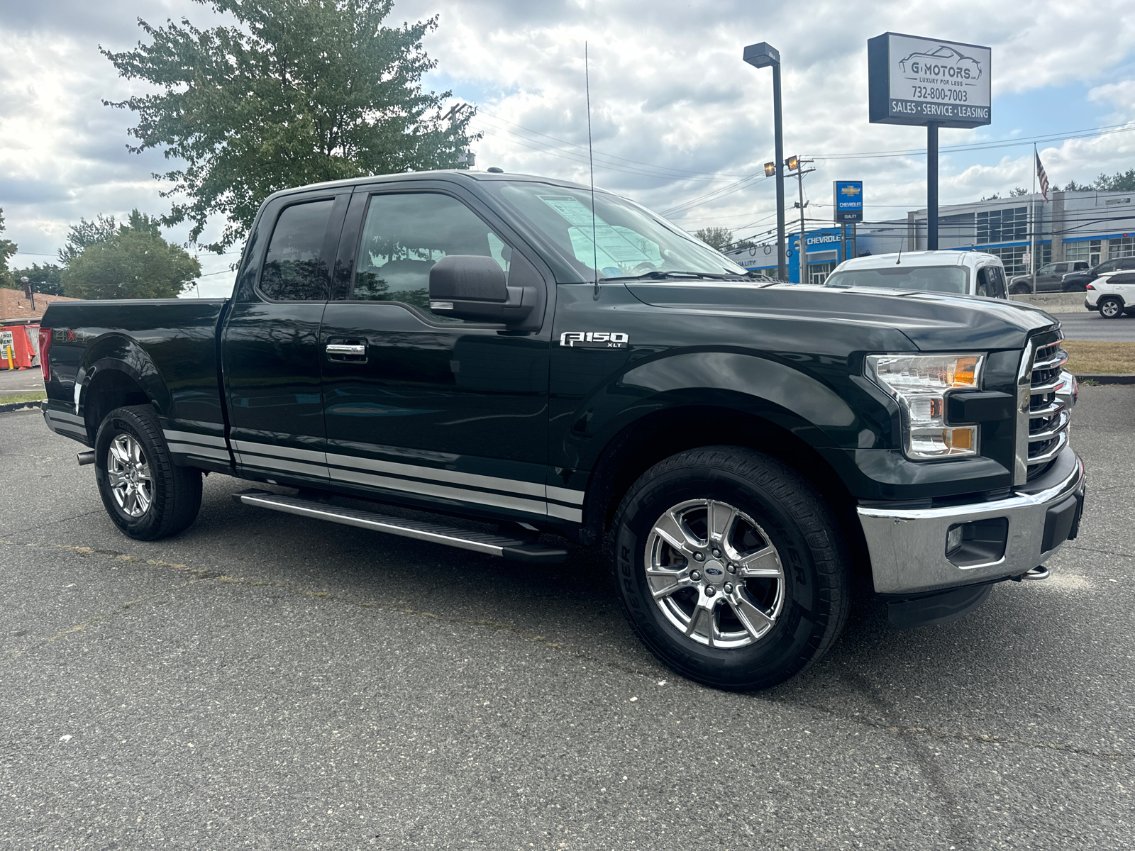 2015 Ford F150 Super Cab XLT Pickup 4D 6 1/2 ft 12