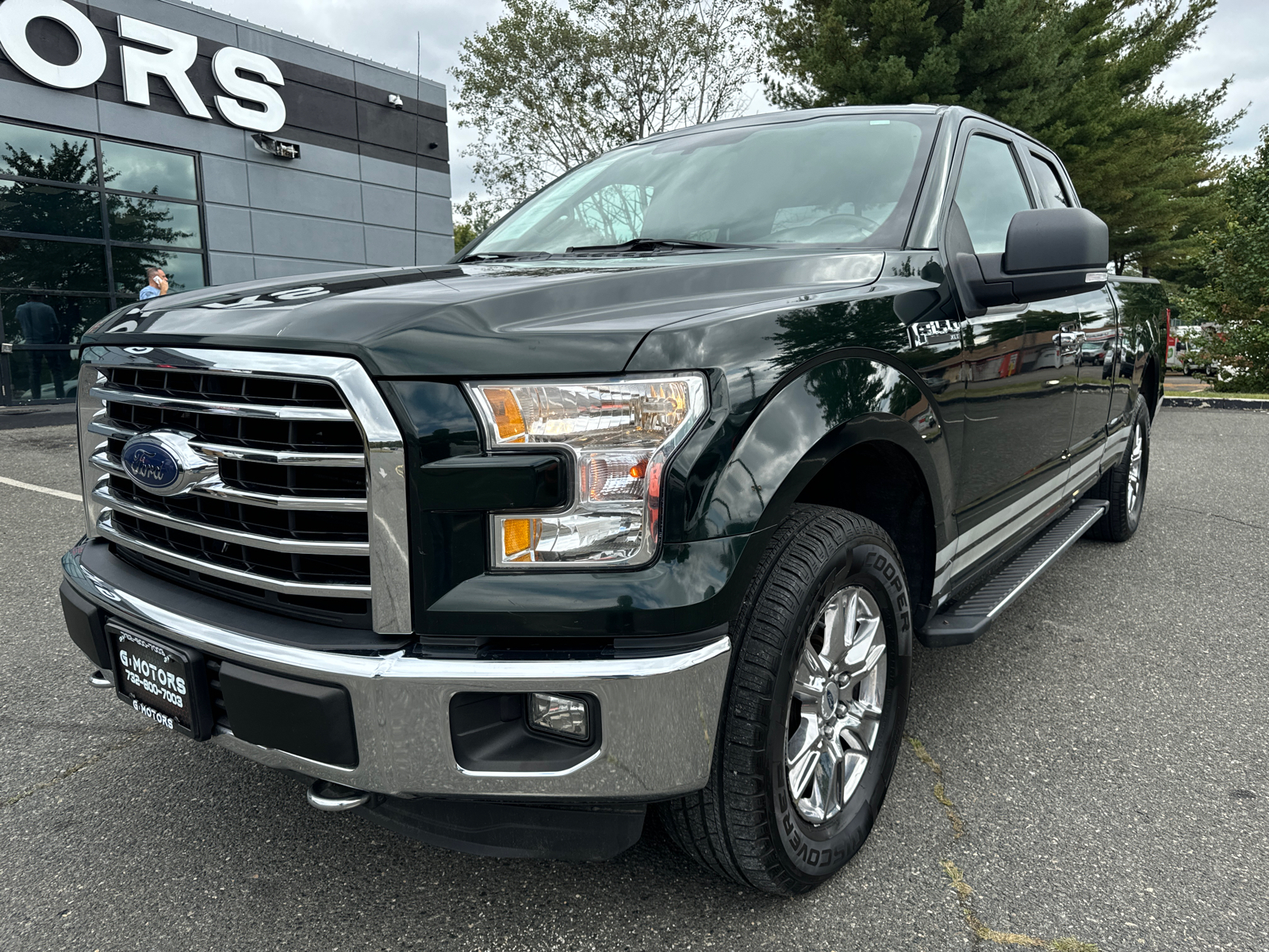 2015 Ford F150 Super Cab XLT Pickup 4D 6 1/2 ft 17