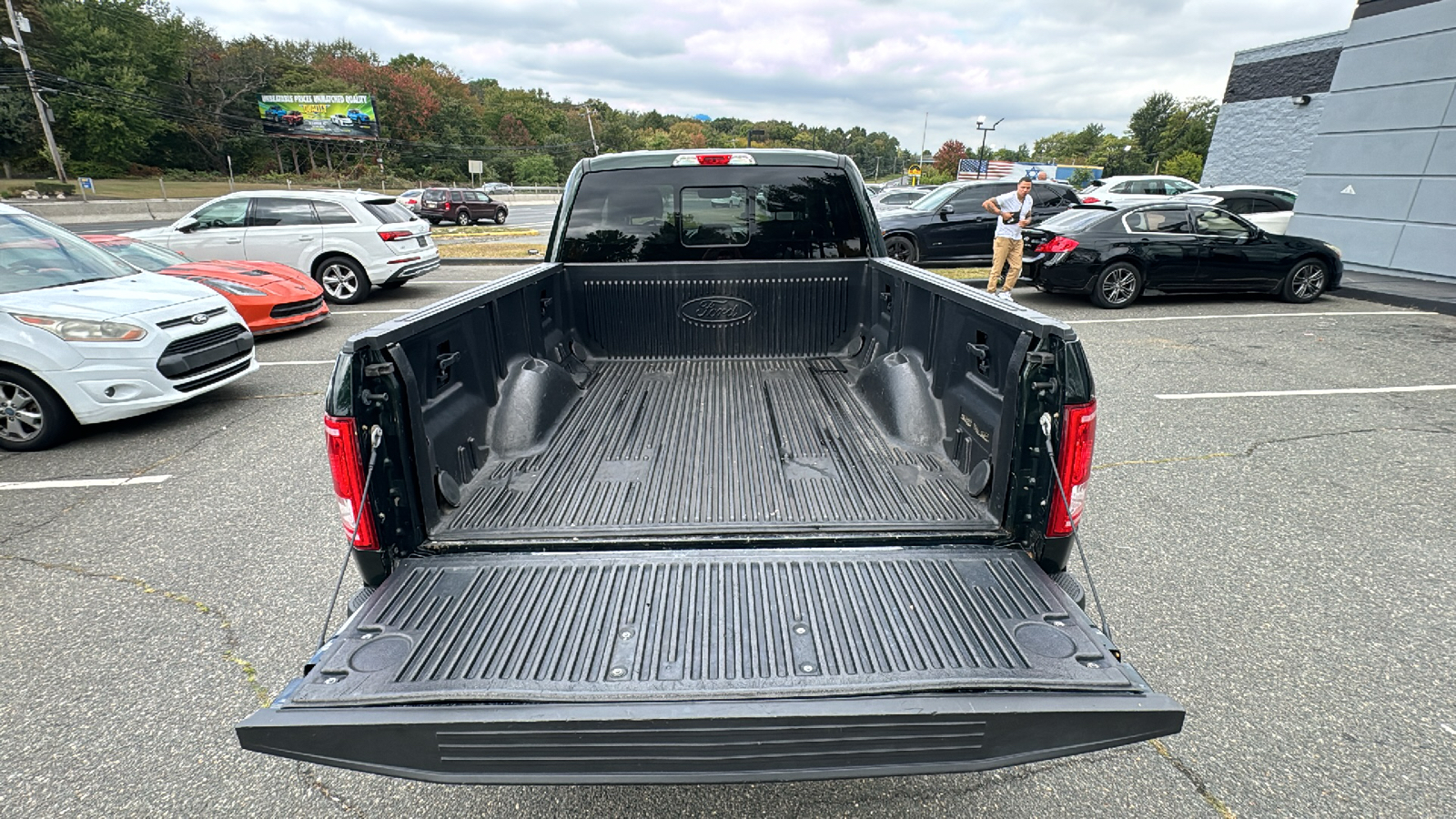 2015 Ford F150 Super Cab XLT Pickup 4D 6 1/2 ft 22