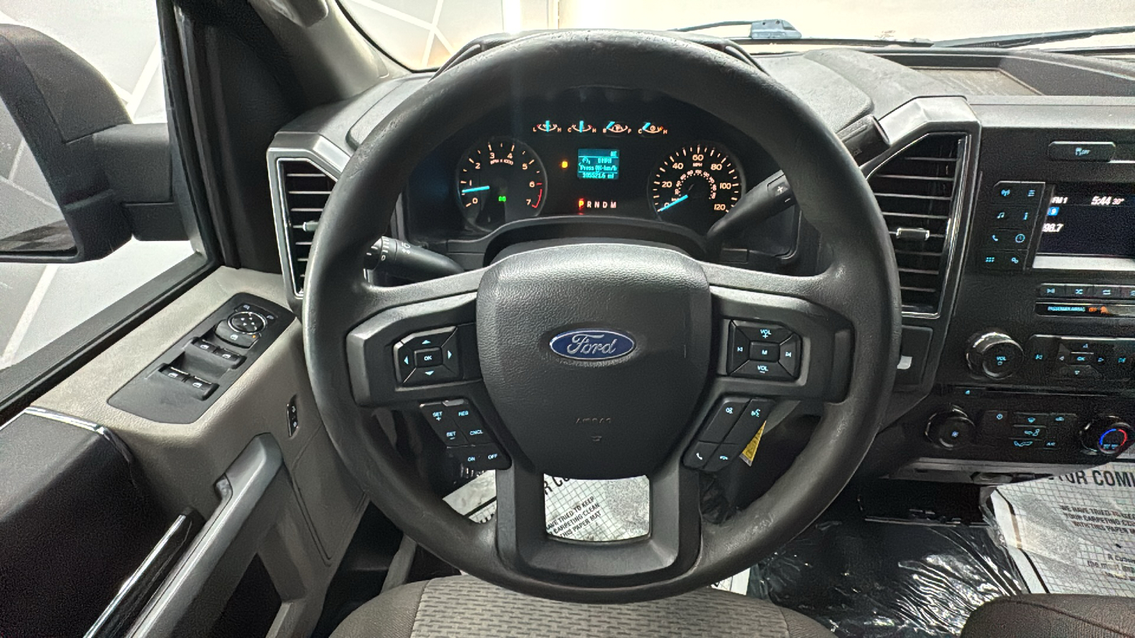 2018 Ford F150 SuperCrew Cab XLT Pickup 4D 5 1/2 ft 40