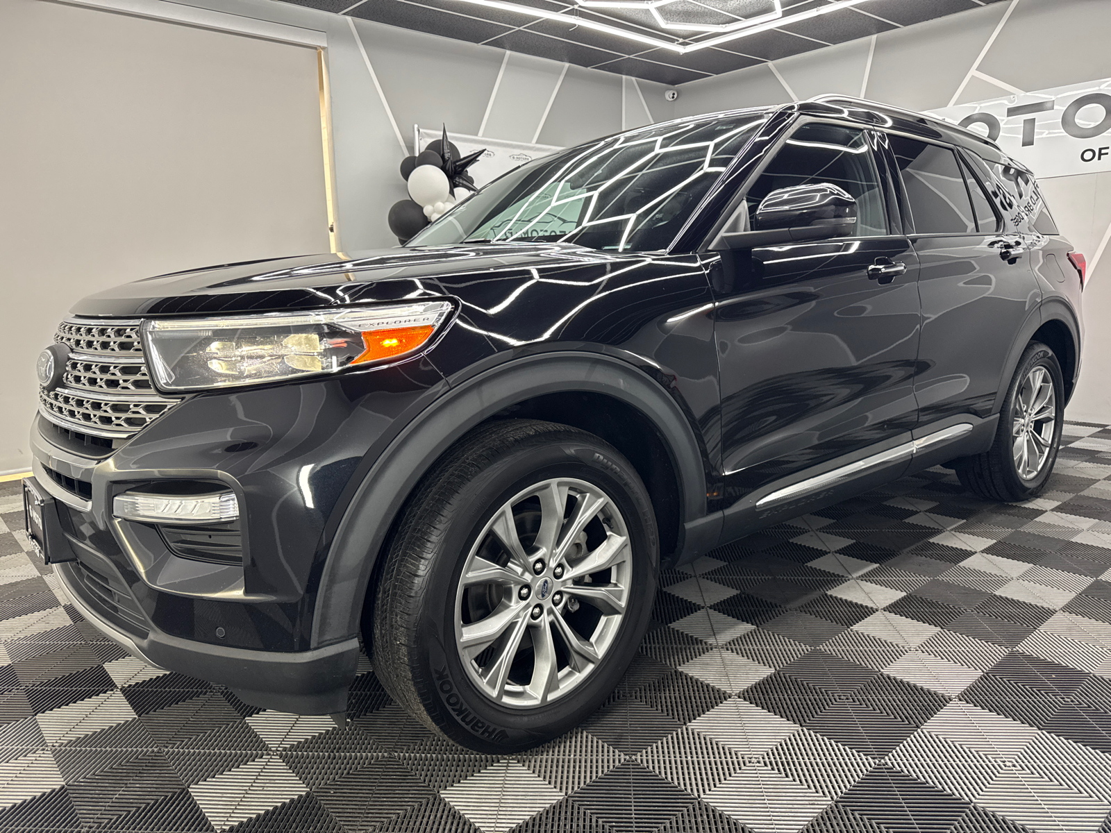 2020 Ford Explorer Limited Sport Utility 4D 2