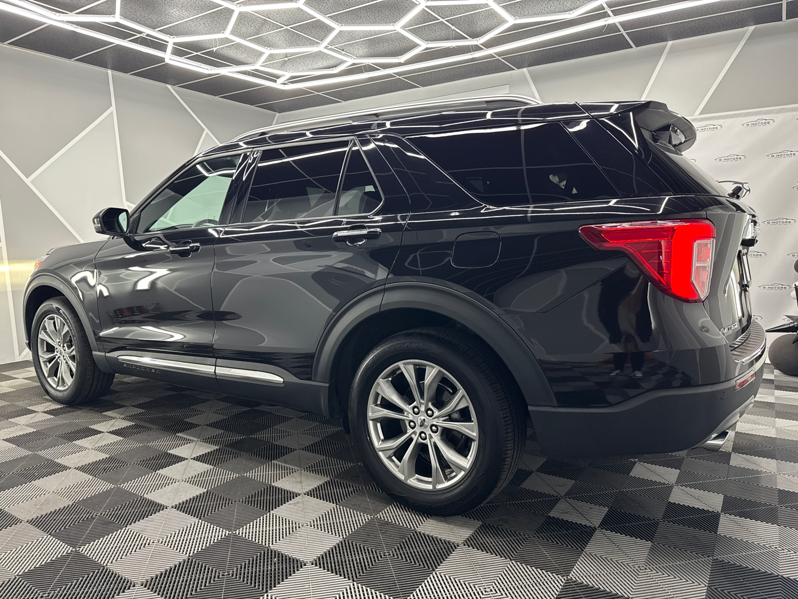 2020 Ford Explorer Limited Sport Utility 4D 4