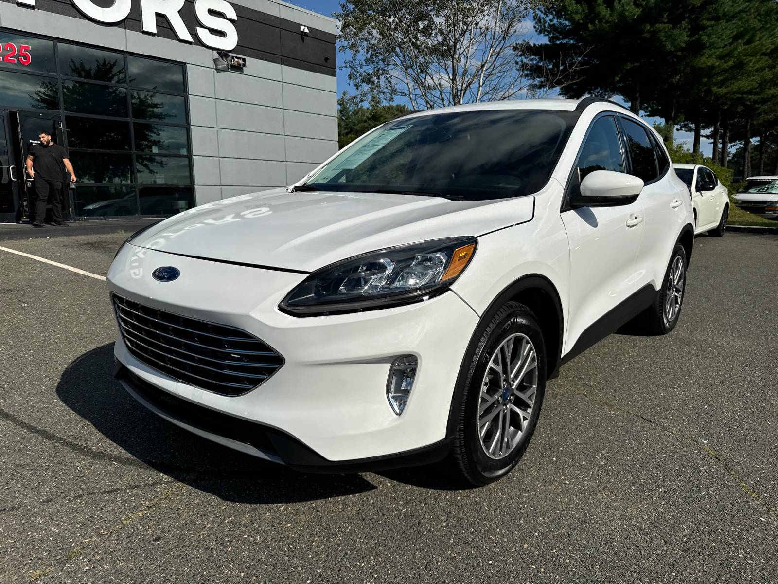 2021 Ford Escape SEL Hybrid Sport Utility 4D 17