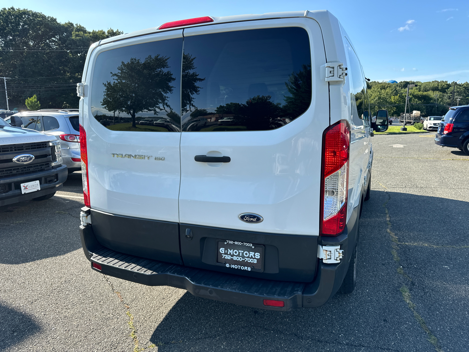 2016 Ford Transit 150 Wagon XLT w/Low Roof w/60/40 Side Door Van 3D 8