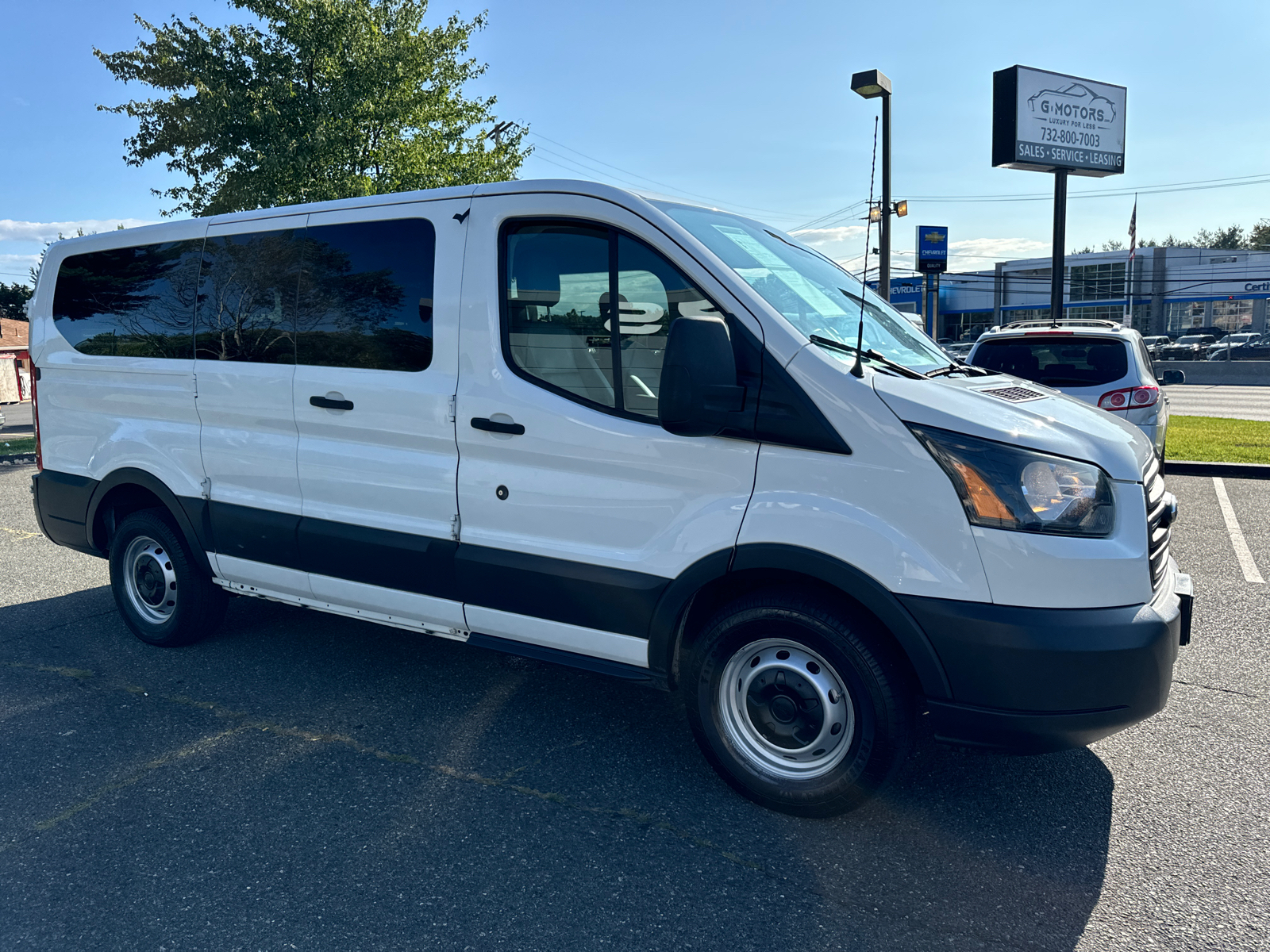 2016 Ford Transit 150 Wagon XLT w/Low Roof w/60/40 Side Door Van 3D 12