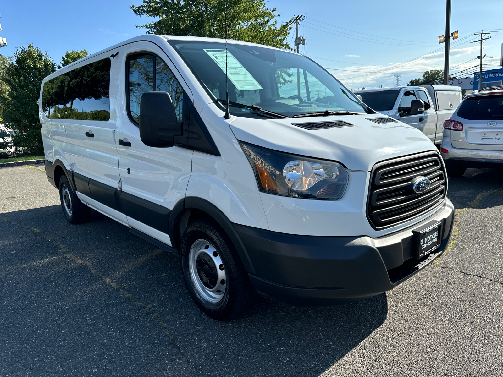 2016 Ford Transit 150 Wagon XLT w/Low Roof w/60/40 Side Door Van 3D 13