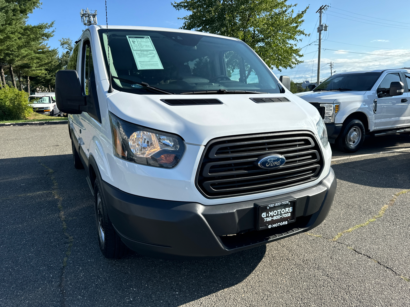 2016 Ford Transit 150 Wagon XLT w/Low Roof w/60/40 Side Door Van 3D 14