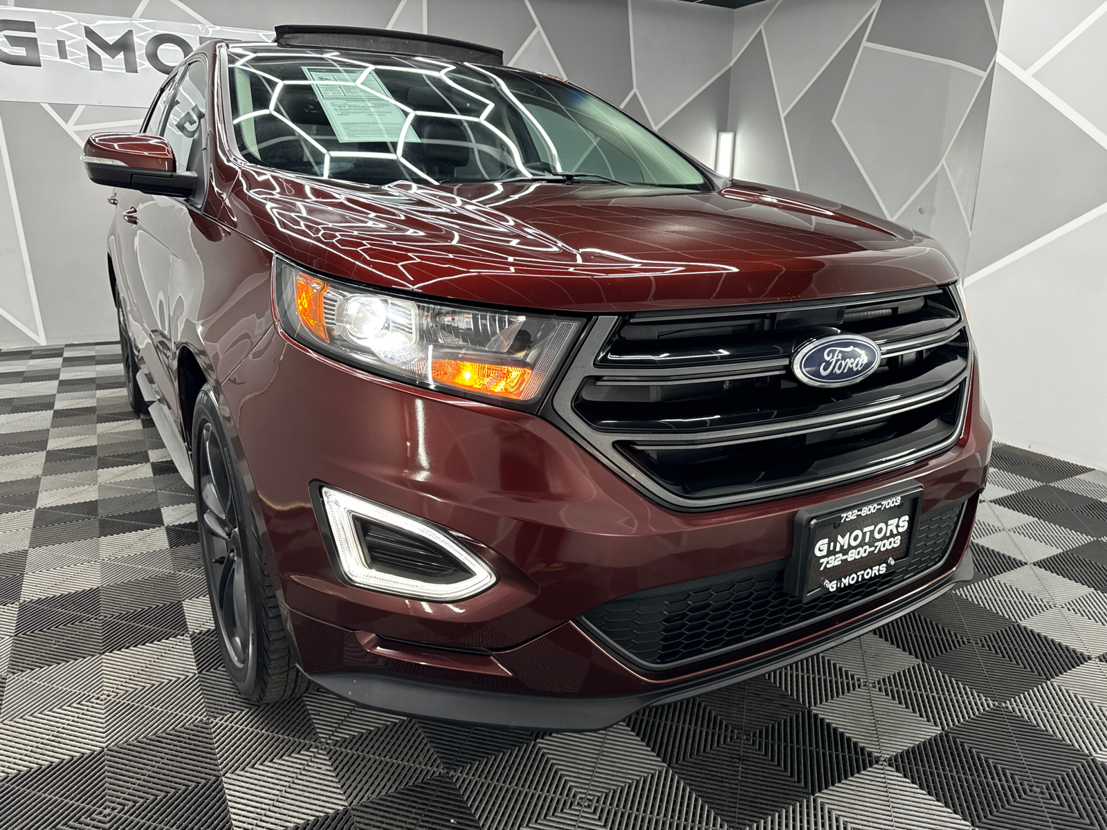 2016 Ford Edge  14