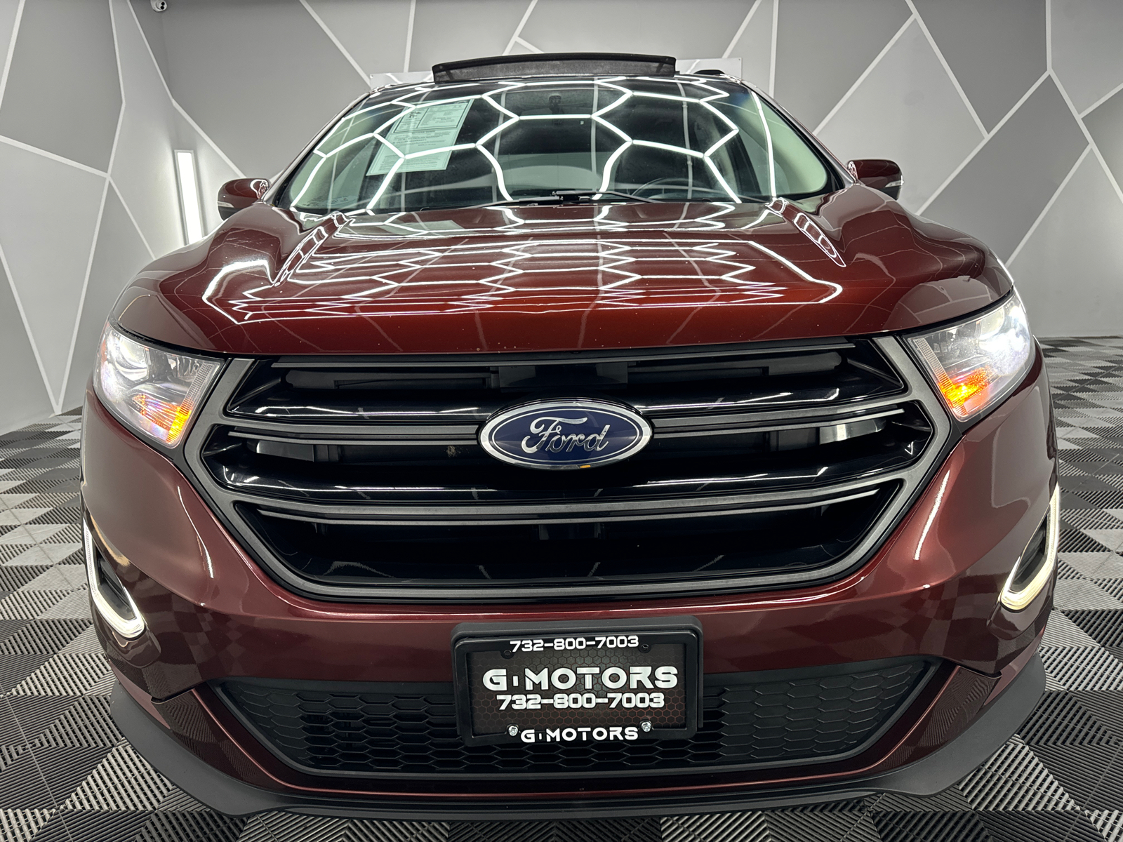 2016 Ford Edge  15