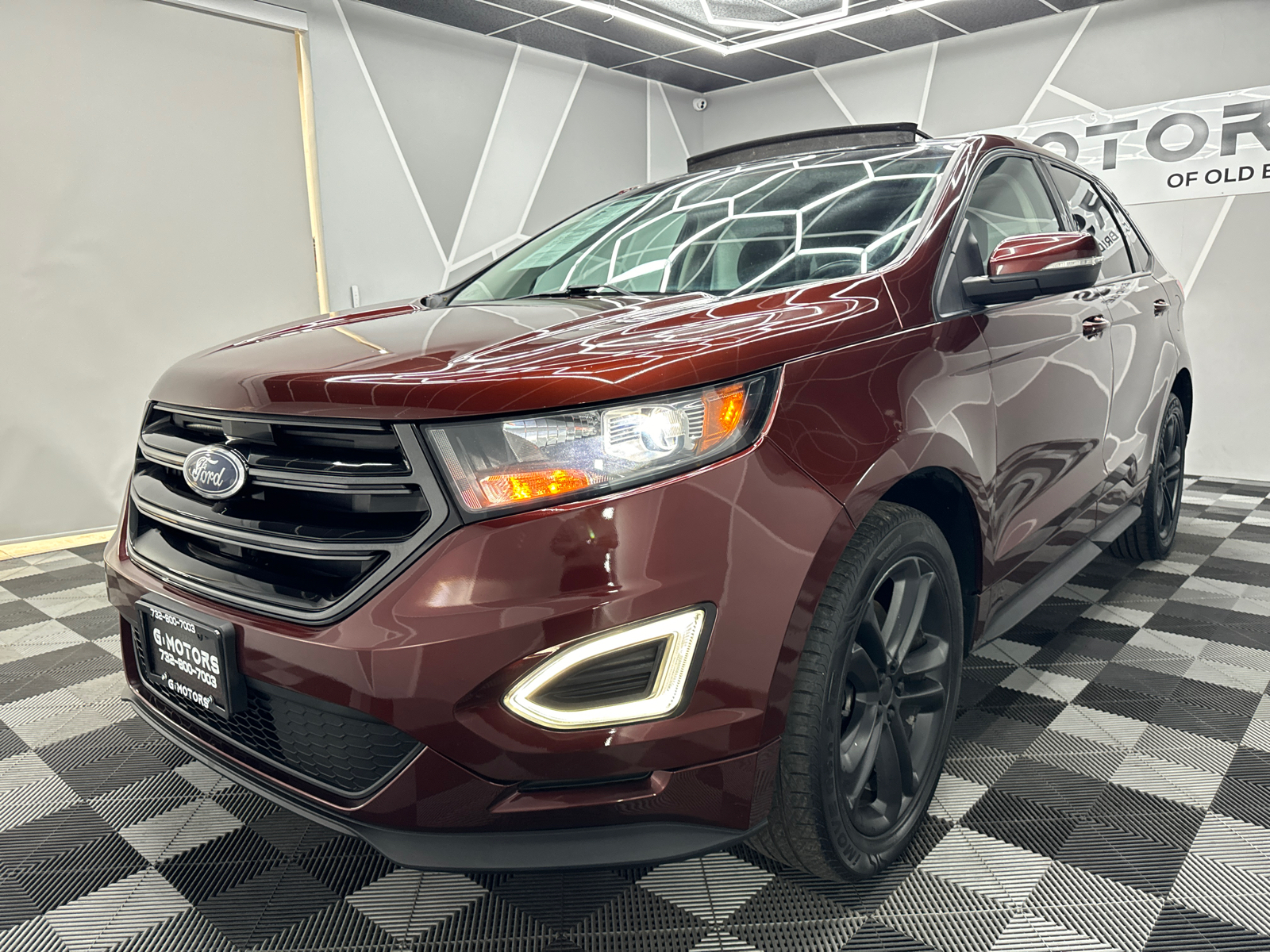 2016 Ford Edge  17