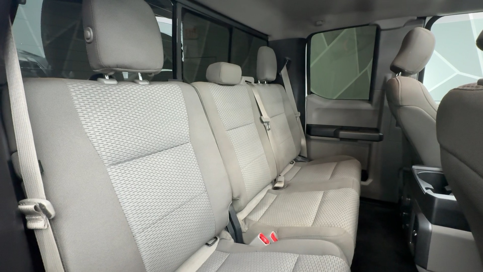 2017 Ford F150 Super Cab XLT Pickup 4D 8 ft 32