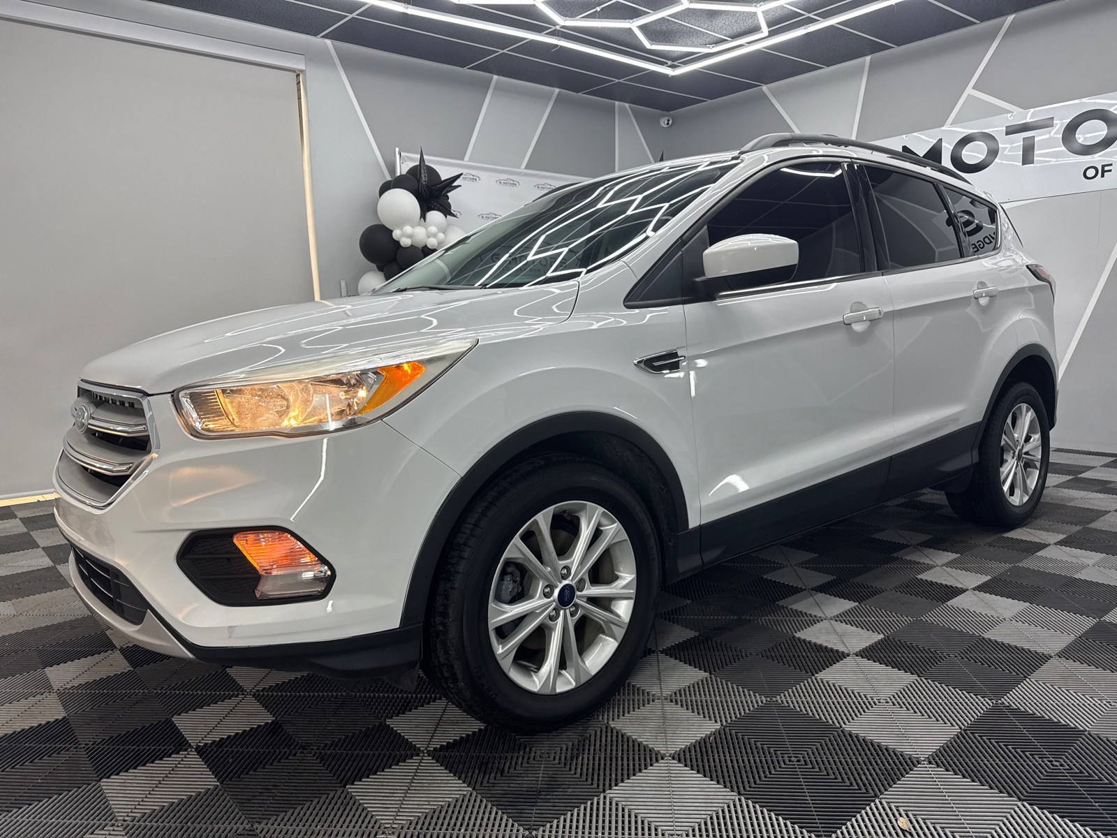 2018 Ford Escape SE Sport Utility 4D 2