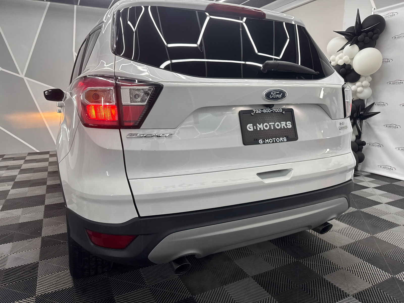 2018 Ford Escape SE Sport Utility 4D 6