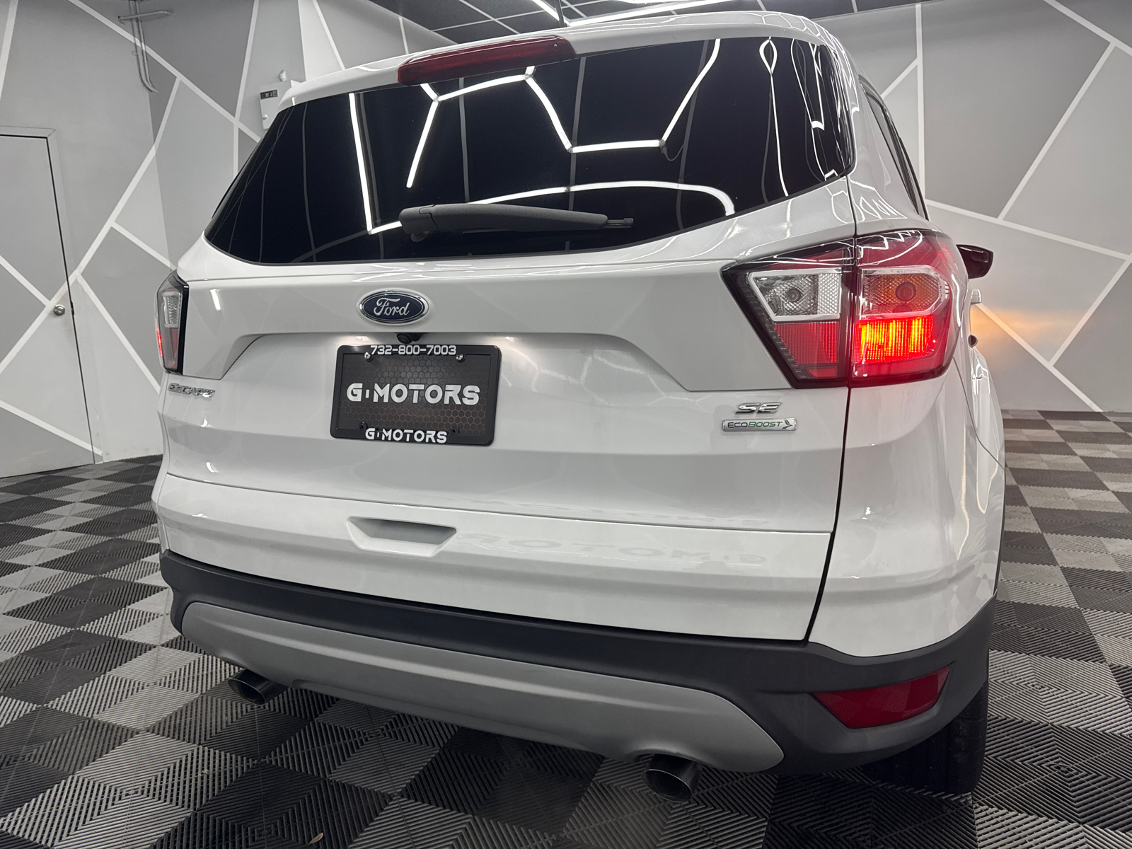 2018 Ford Escape SE Sport Utility 4D 8