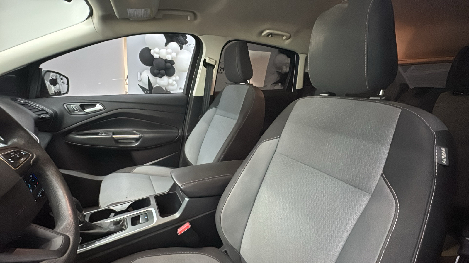 2018 Ford Escape SE Sport Utility 4D 37