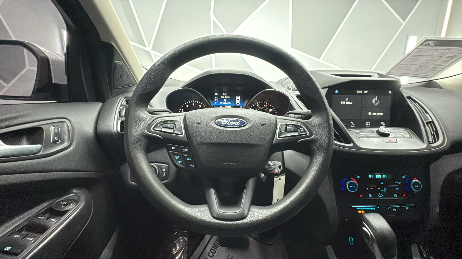 2018 Ford Escape SE Sport Utility 4D 40