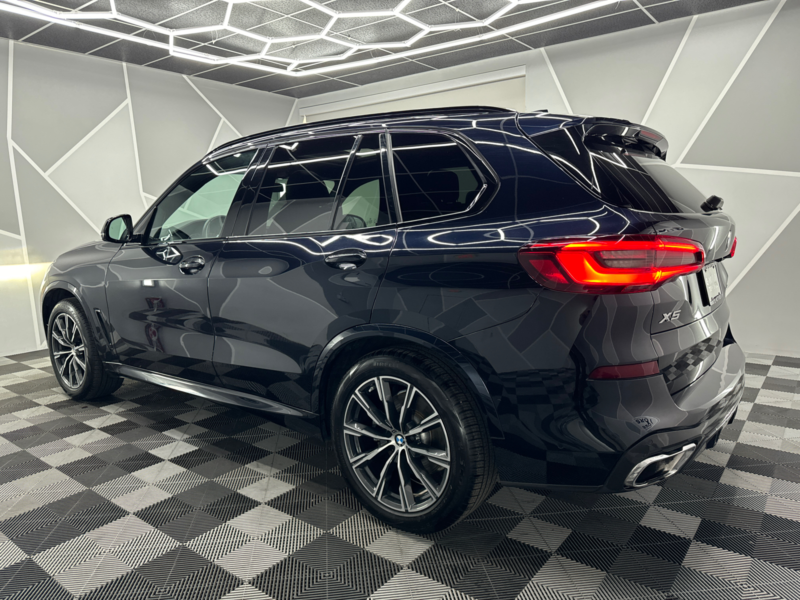 2020 BMW X5 xDrive40i Sport Utility 4D 4