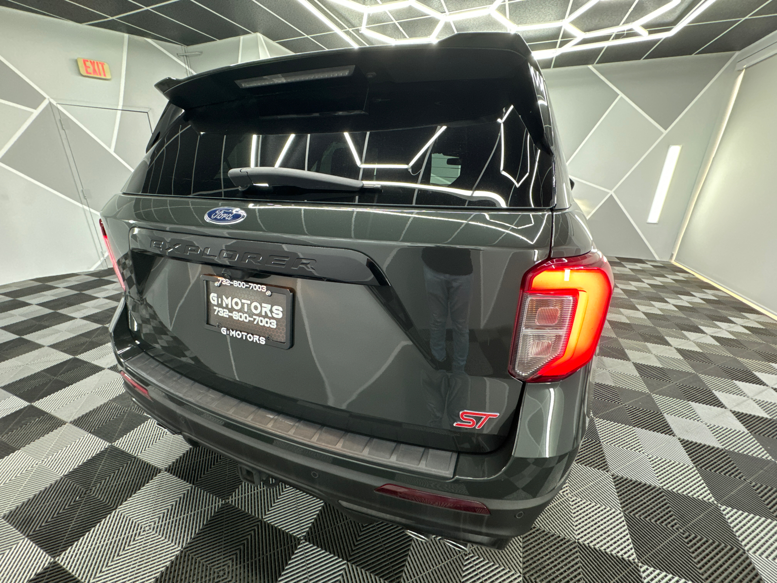 2022 Ford Explorer ST Sport Utility 4D 8