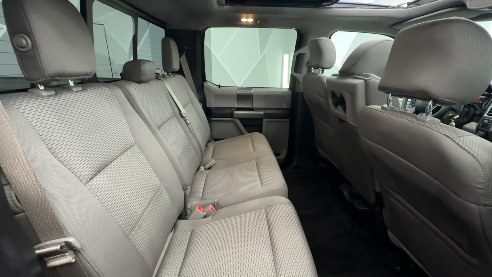 2016 Ford F150 SuperCrew Cab XLT Pickup 4D 5 1/2 ft 30