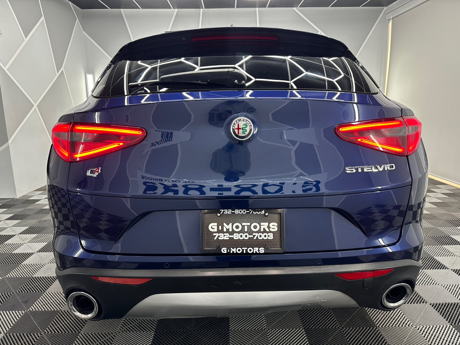 2018 Alfa Romeo Stelvio Sport SUV 4D 7