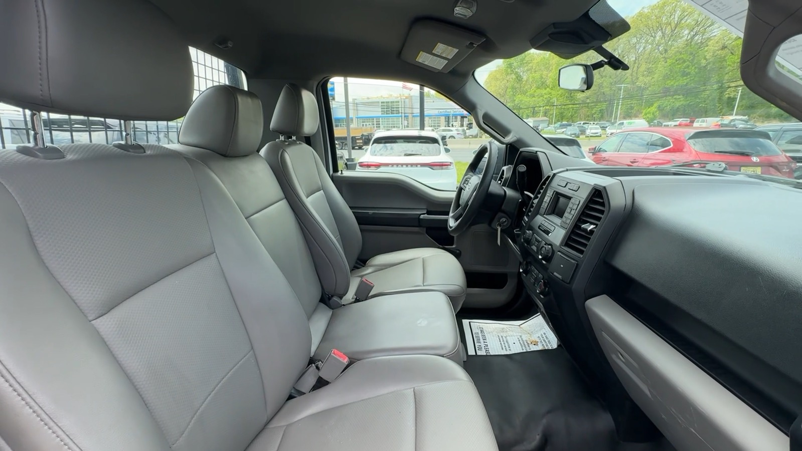 2019 Ford F150 Regular Cab XLT Pickup 2D 6 1/2 ft 45