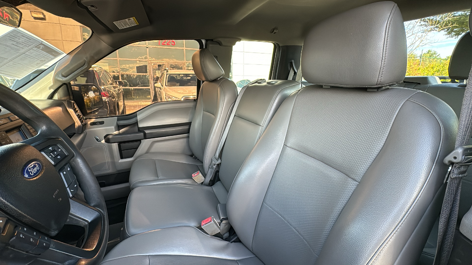 2018 Ford F150 Super Cab XLT Pickup 4D 6 1/2 ft 35