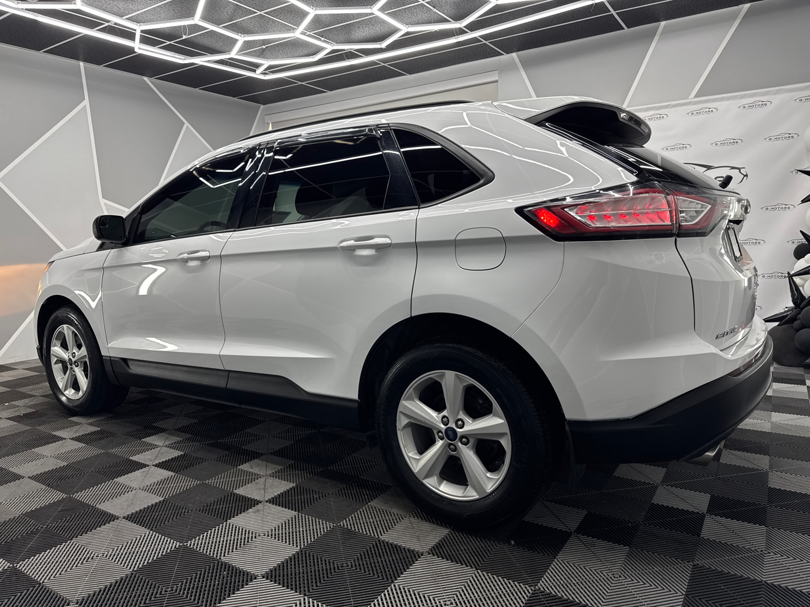 2018 Ford Edge SE Sport Utility 4D 4