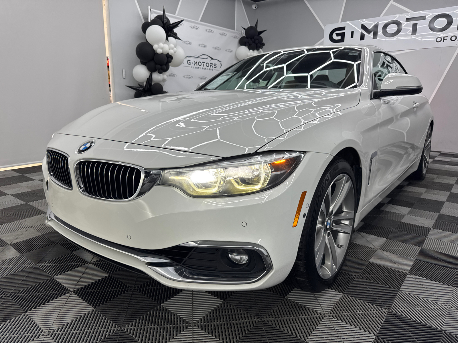 2018 BMW 4 Series 430i Convertible 2D 1