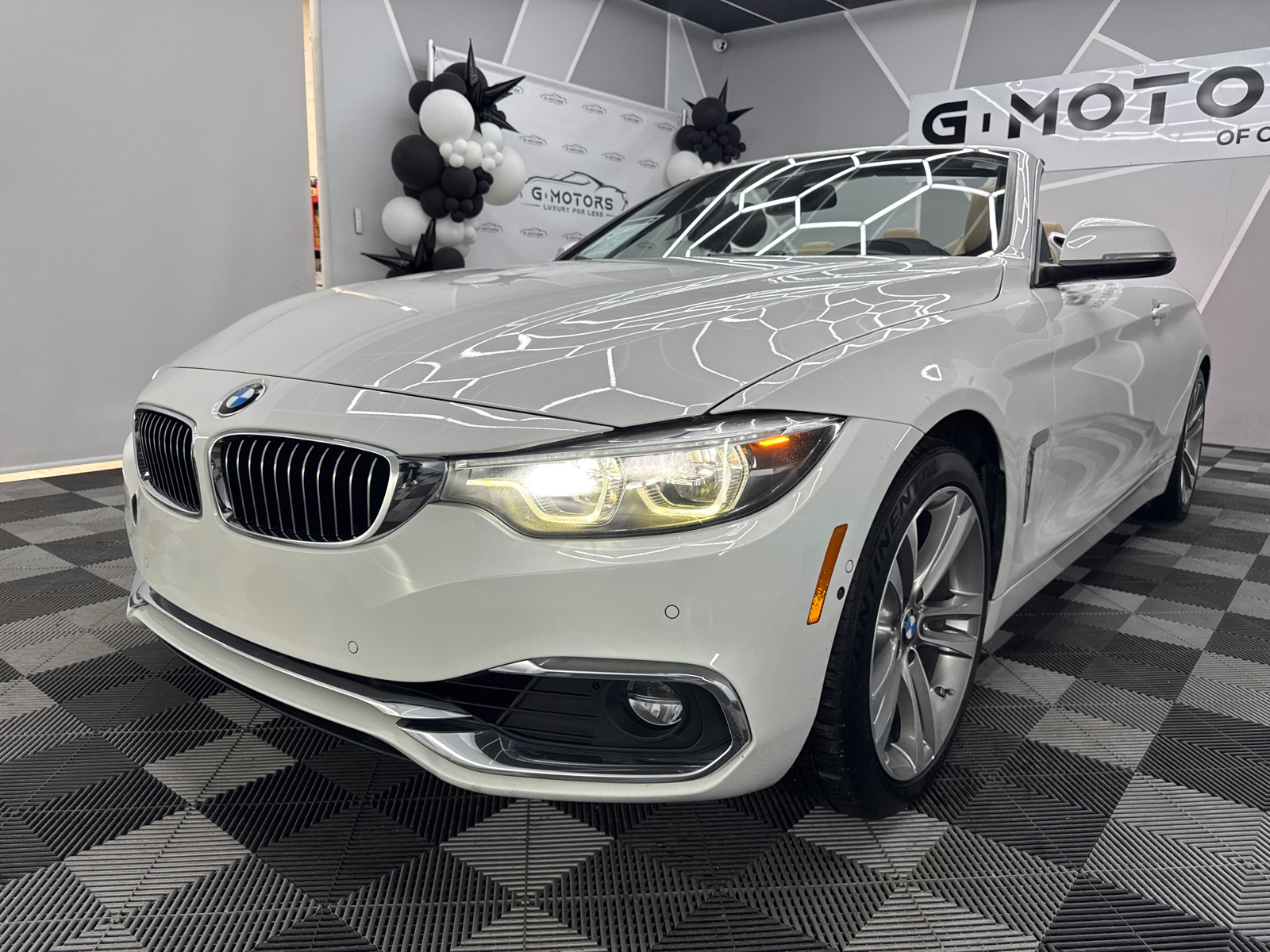 2018 BMW 4 Series 430i Convertible 2D 9