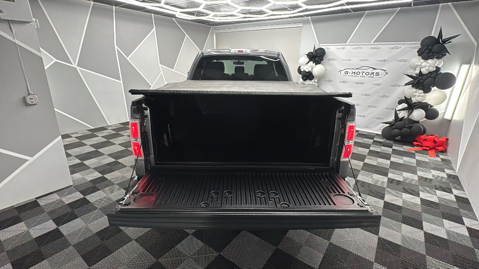 2013 Ford F150 Super Cab XLT Pickup 4D 6 1/2 ft 22