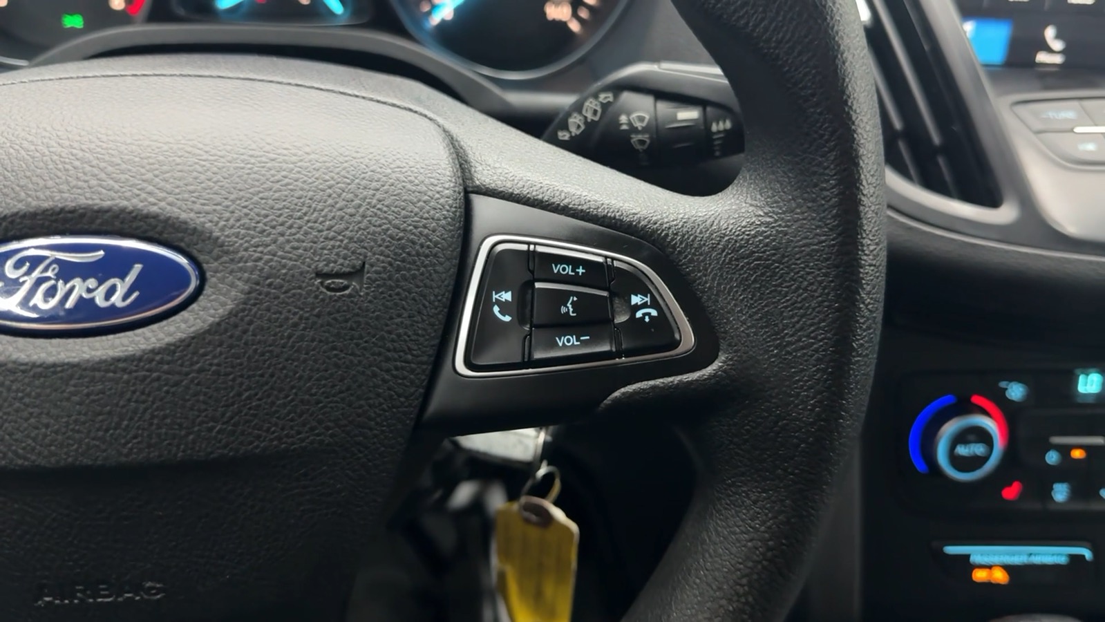 2018 Ford Escape SE Sport Utility 4D 52