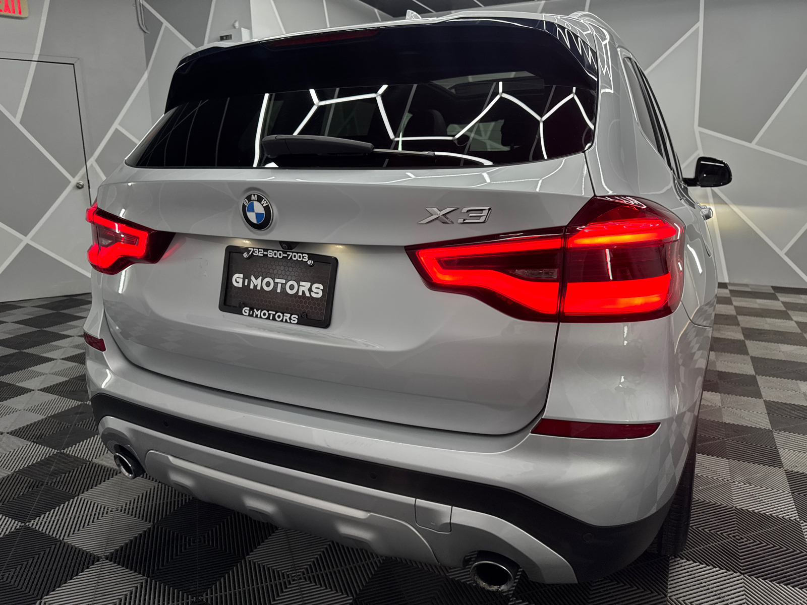 2018 BMW X3 xDrive30i Sport Utility 4D 8