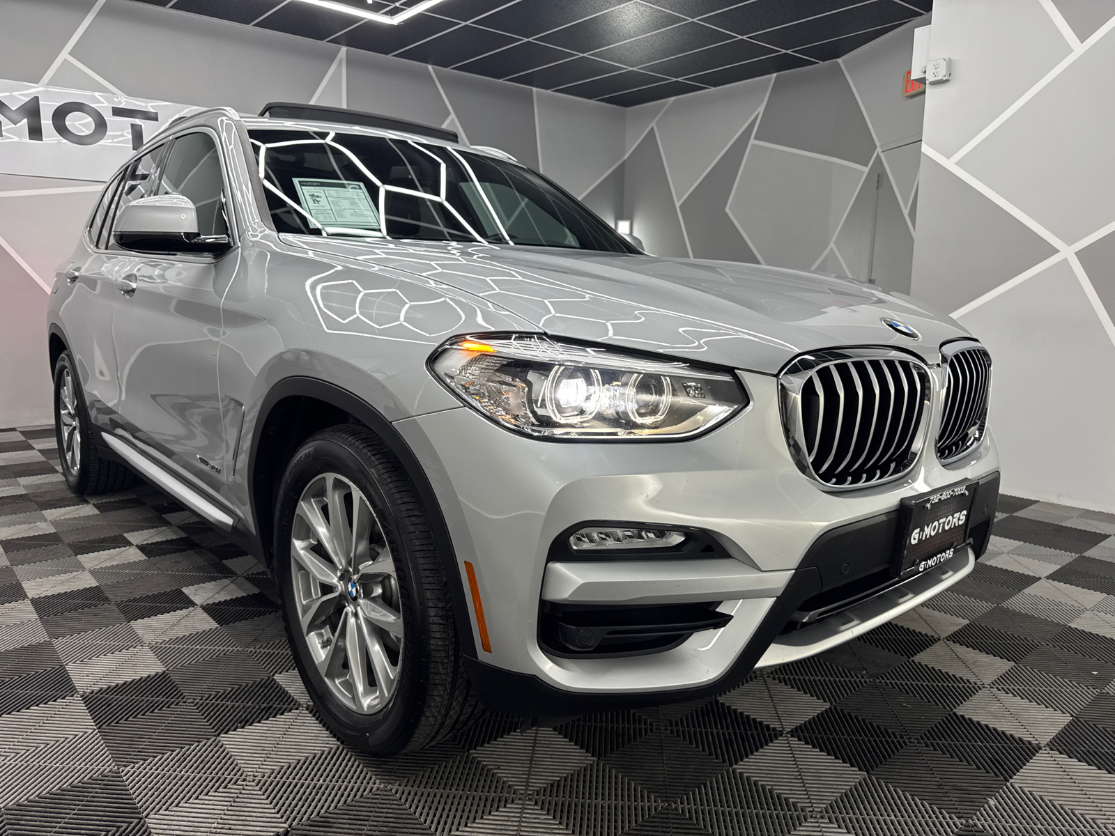 2018 BMW X3 xDrive30i Sport Utility 4D 13