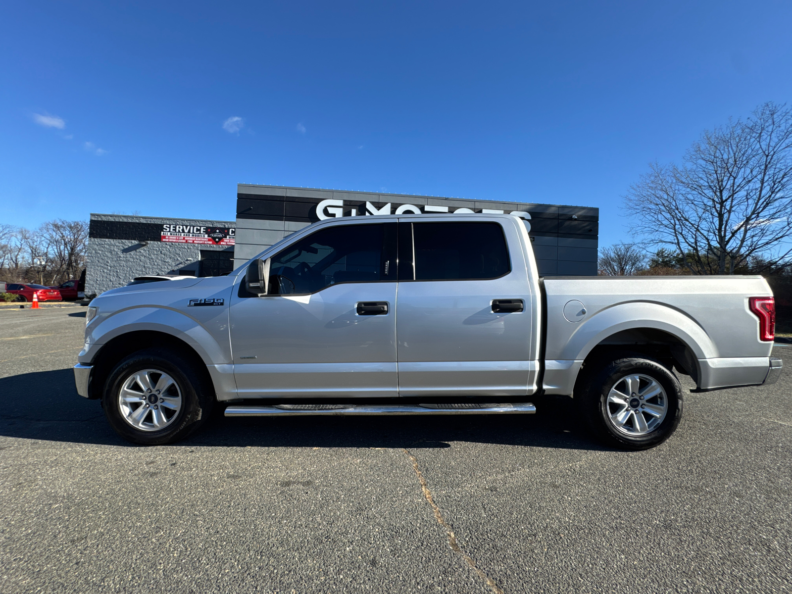 2015 Ford F150 SuperCrew Cab XLT Pickup 4D 5 1/2 ft 3