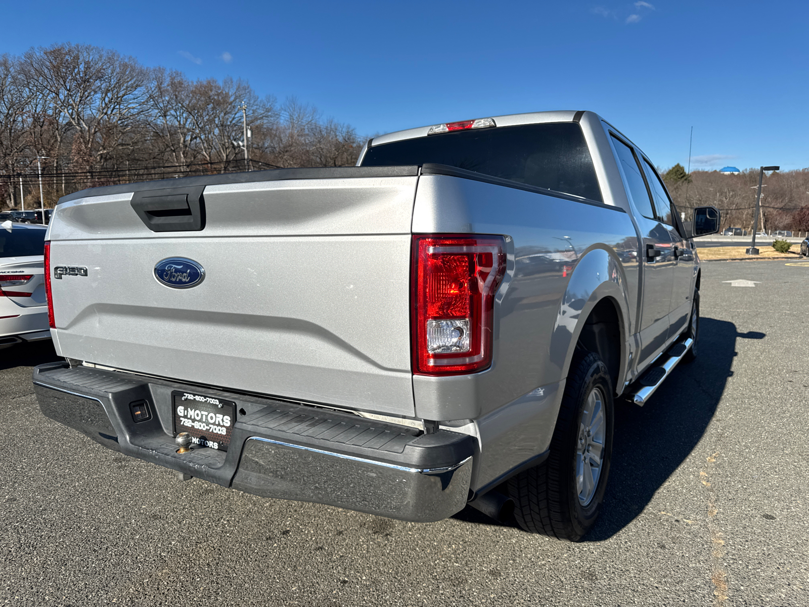 2015 Ford F150 SuperCrew Cab XLT Pickup 4D 5 1/2 ft 9