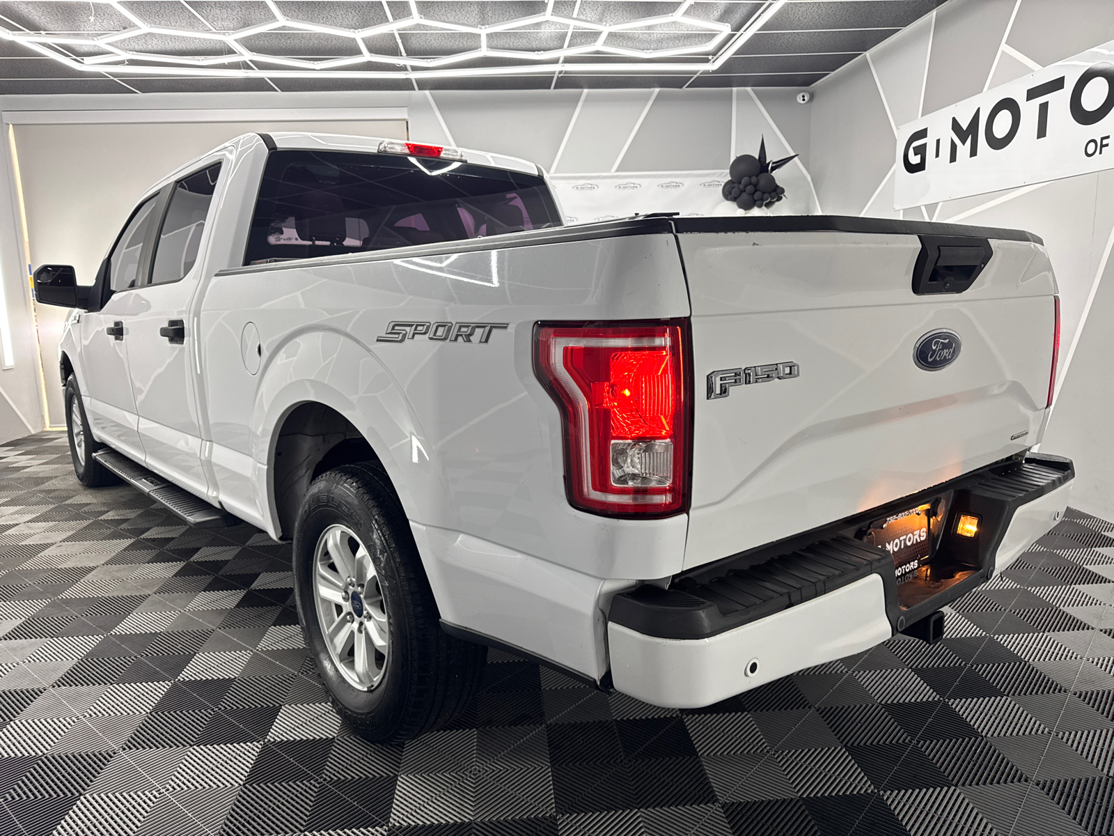 2016 Ford F150 SuperCrew Cab XL Pickup 4D 6 1/2 ft 5