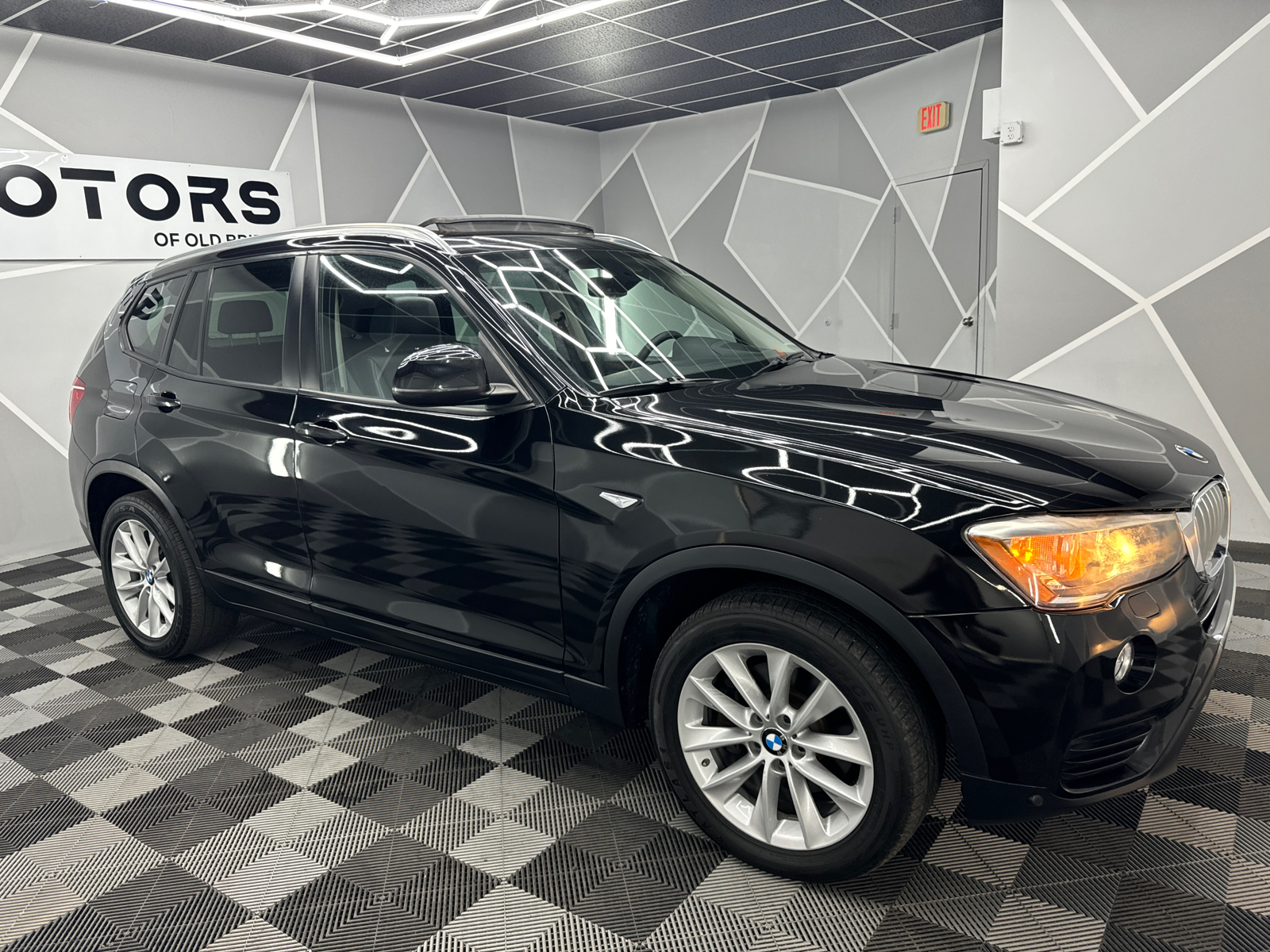 2016 BMW X3 xDrive28i Sport Utility 4D 12