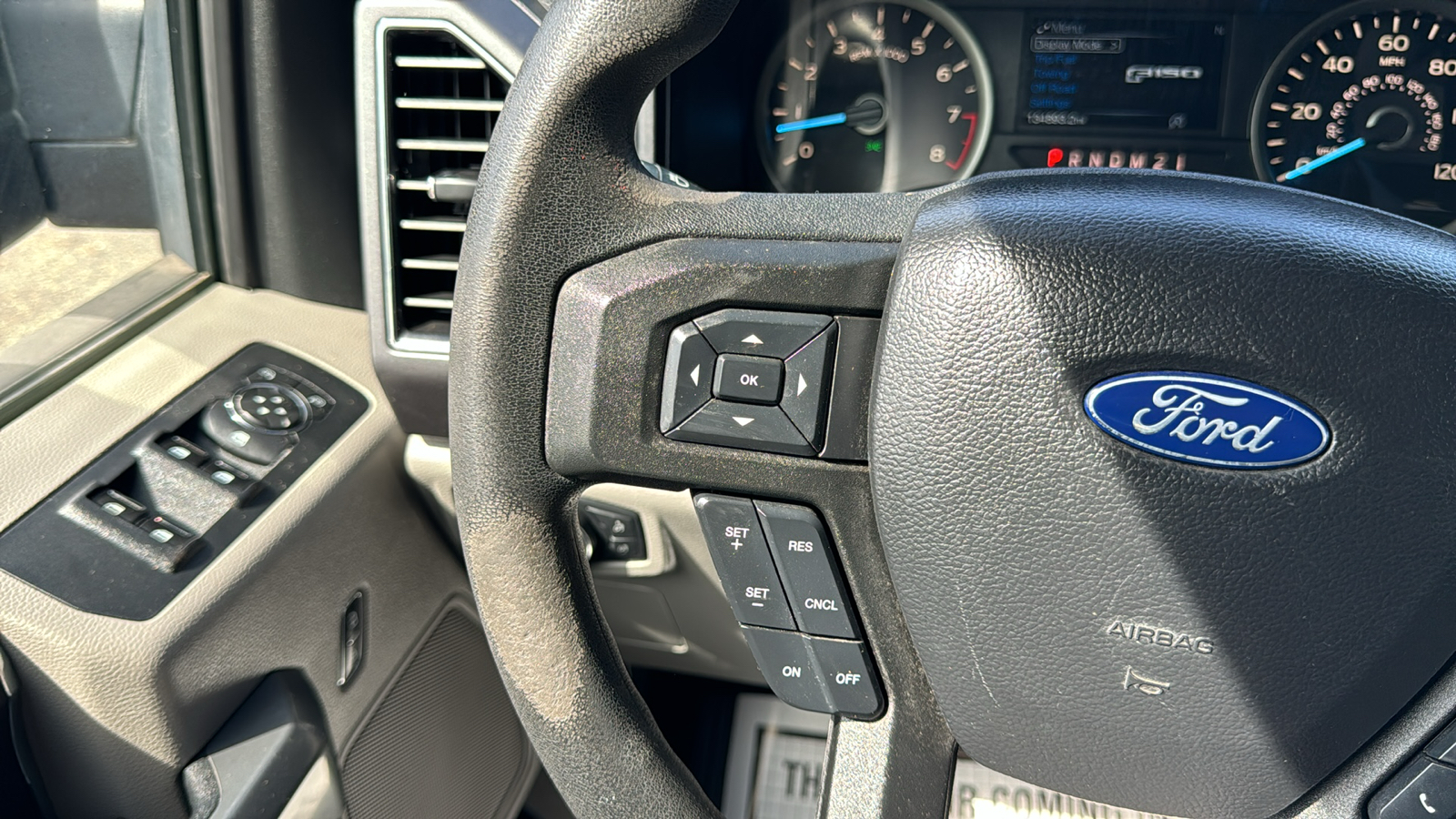 2018 Ford F-150  43