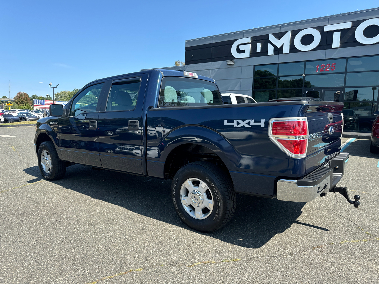 2013 Ford F150 SuperCrew Cab XLT Pickup 4D 5 1/2 ft 4