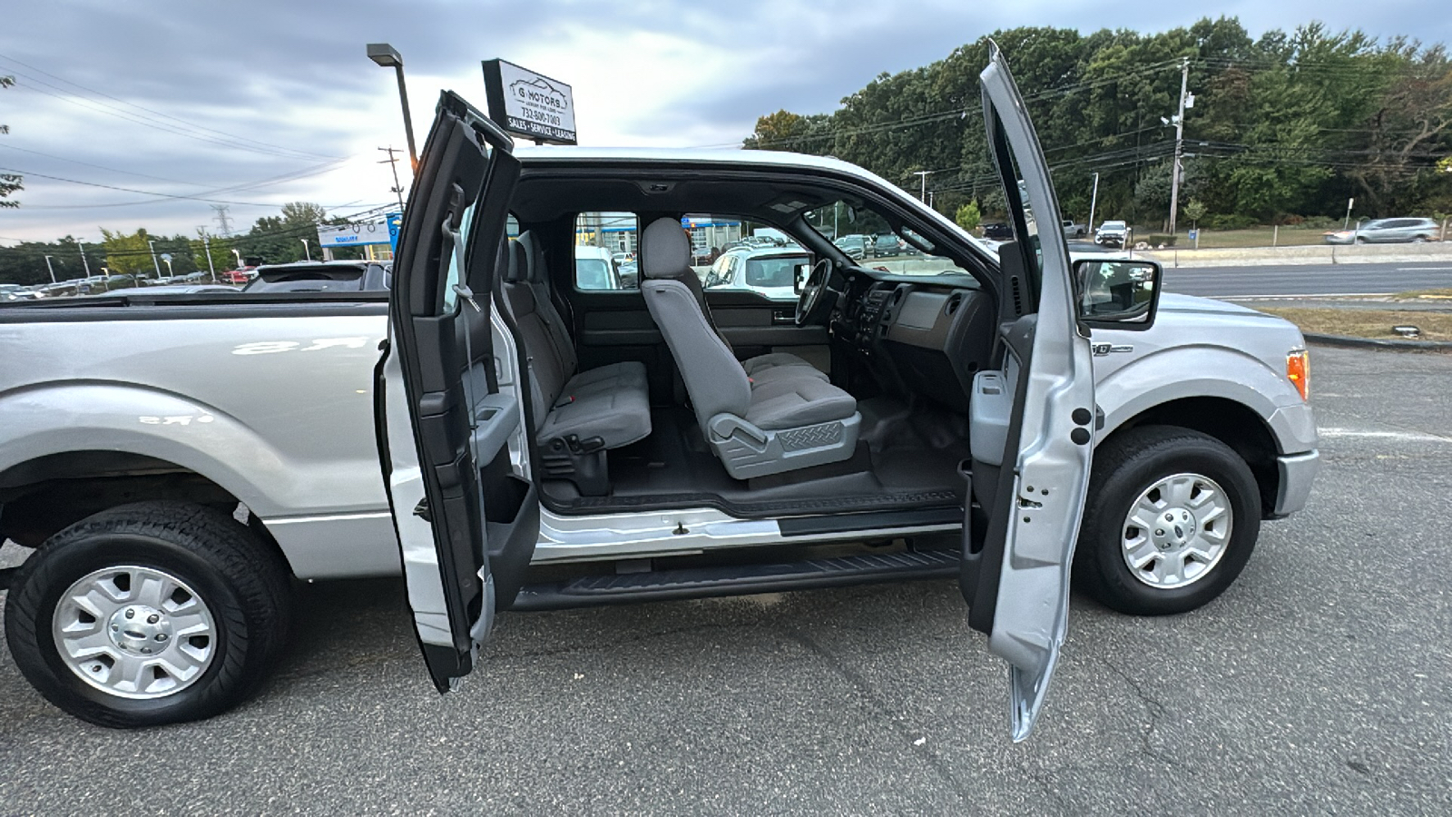 2012 Ford F150 Super Cab STX Pickup 4D 6 1/2 ft 23