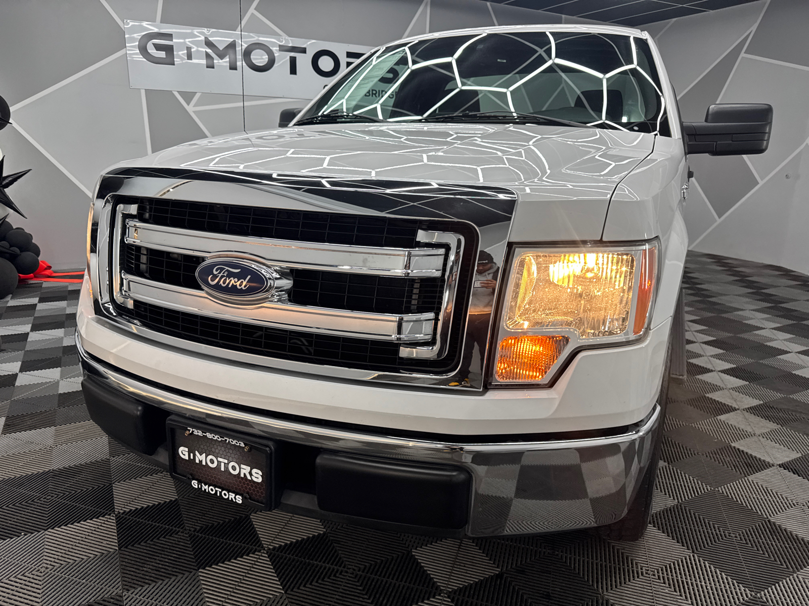 2013 Ford F150 Regular Cab XL Pickup 2D 8 ft 16