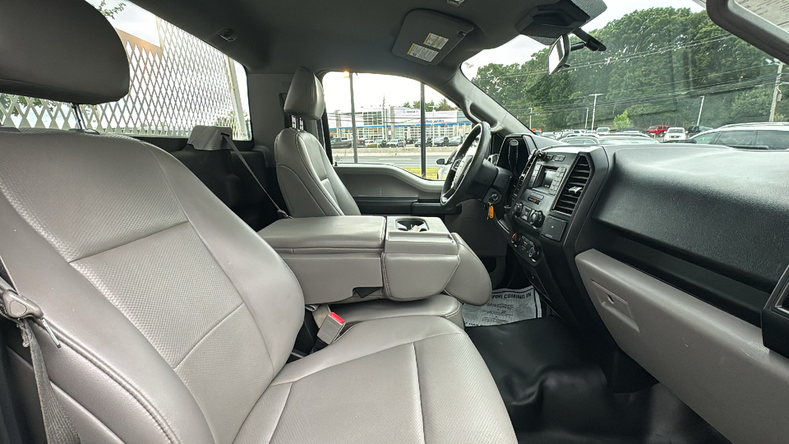 2019 Ford F150 Regular Cab XLT Pickup 2D 8 ft 26