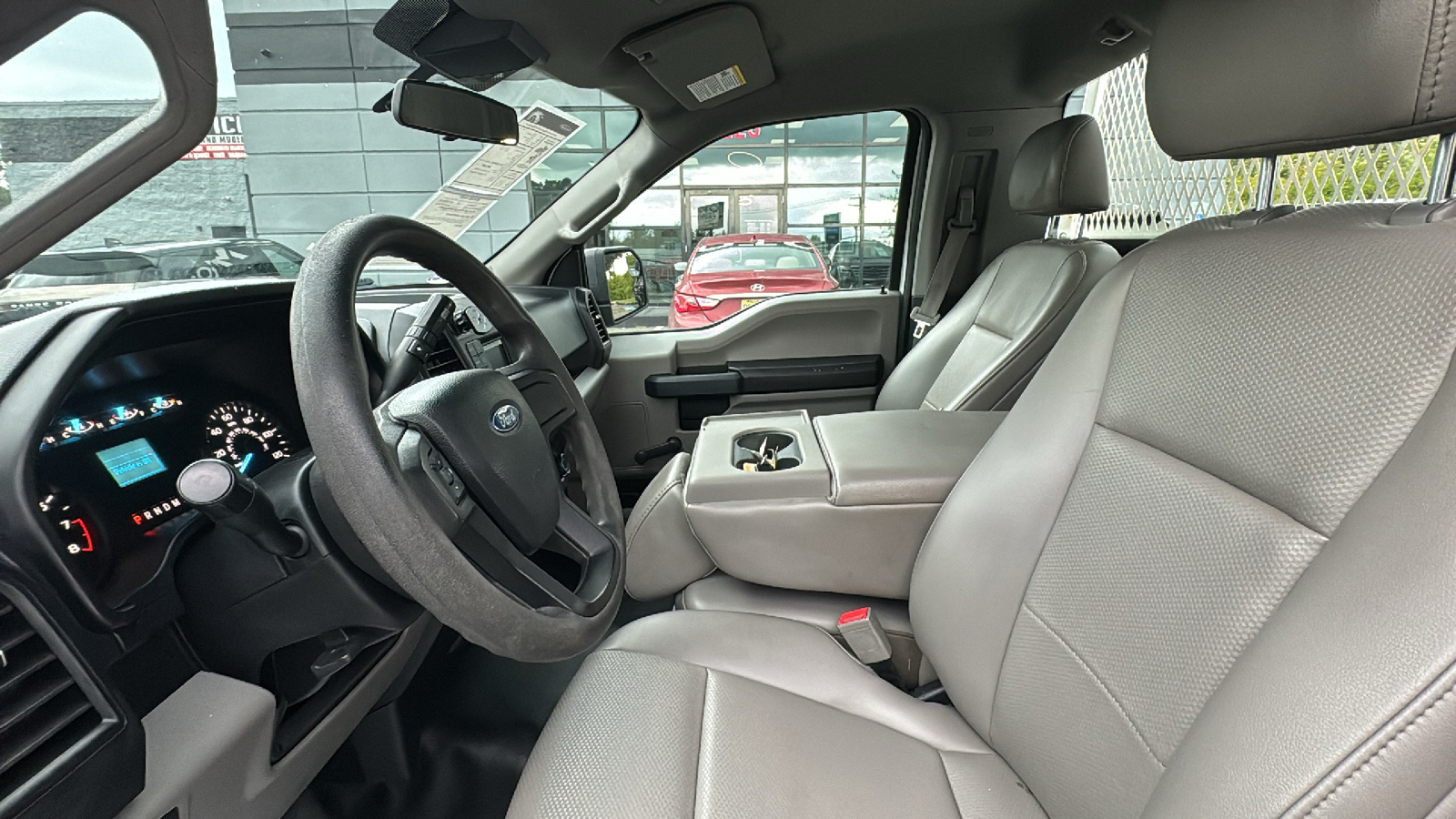 2019 Ford F150 Regular Cab XLT Pickup 2D 8 ft 33