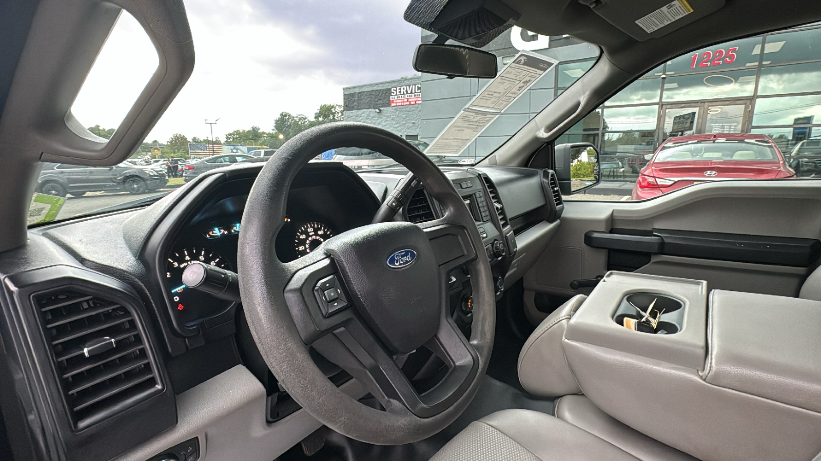 2019 Ford F150 Regular Cab XLT Pickup 2D 8 ft 35