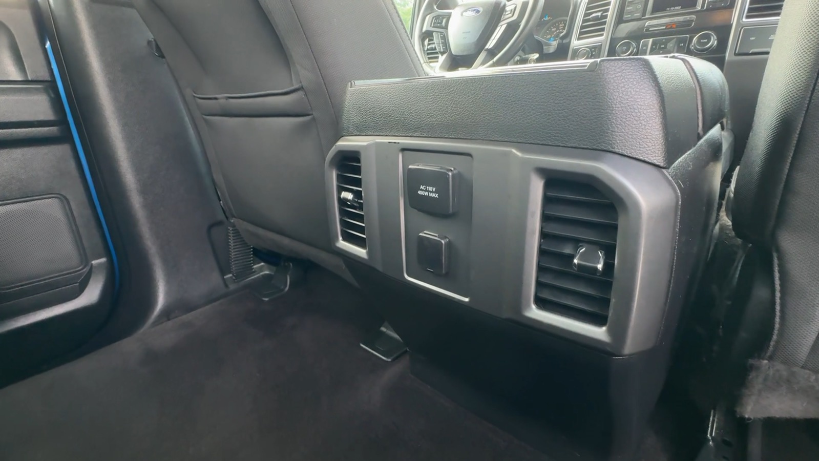 2015 Ford F150 SuperCrew Cab XLT Pickup 4D 5 1/2 ft 32
