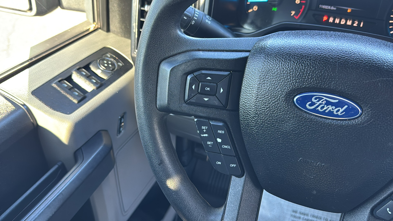 2015 Ford F-150  41